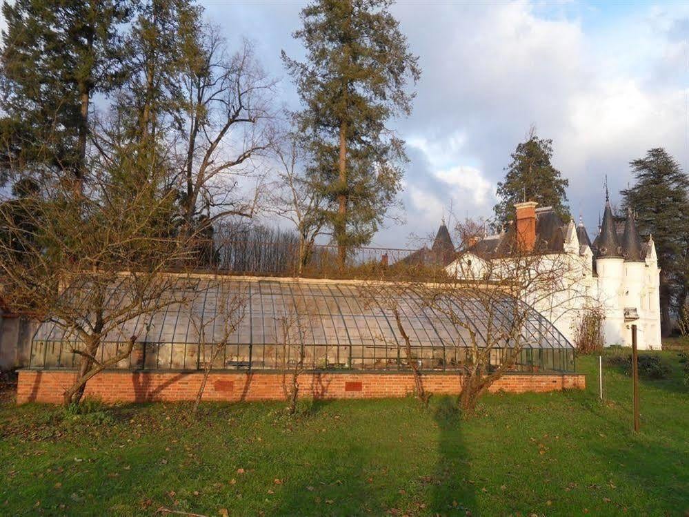 Chateau De La Motte Noailly Exterior photo