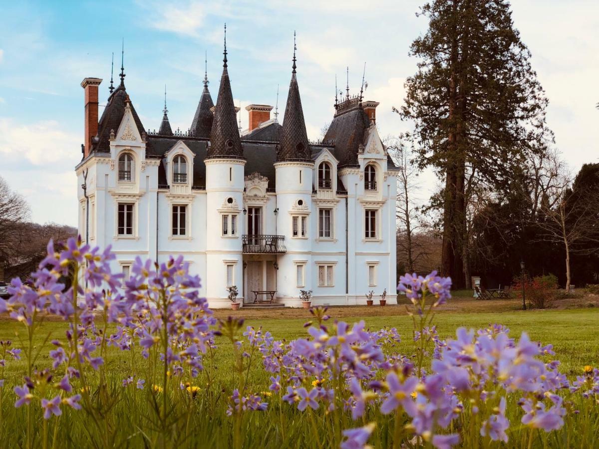 Chateau De La Motte Noailly Exterior photo